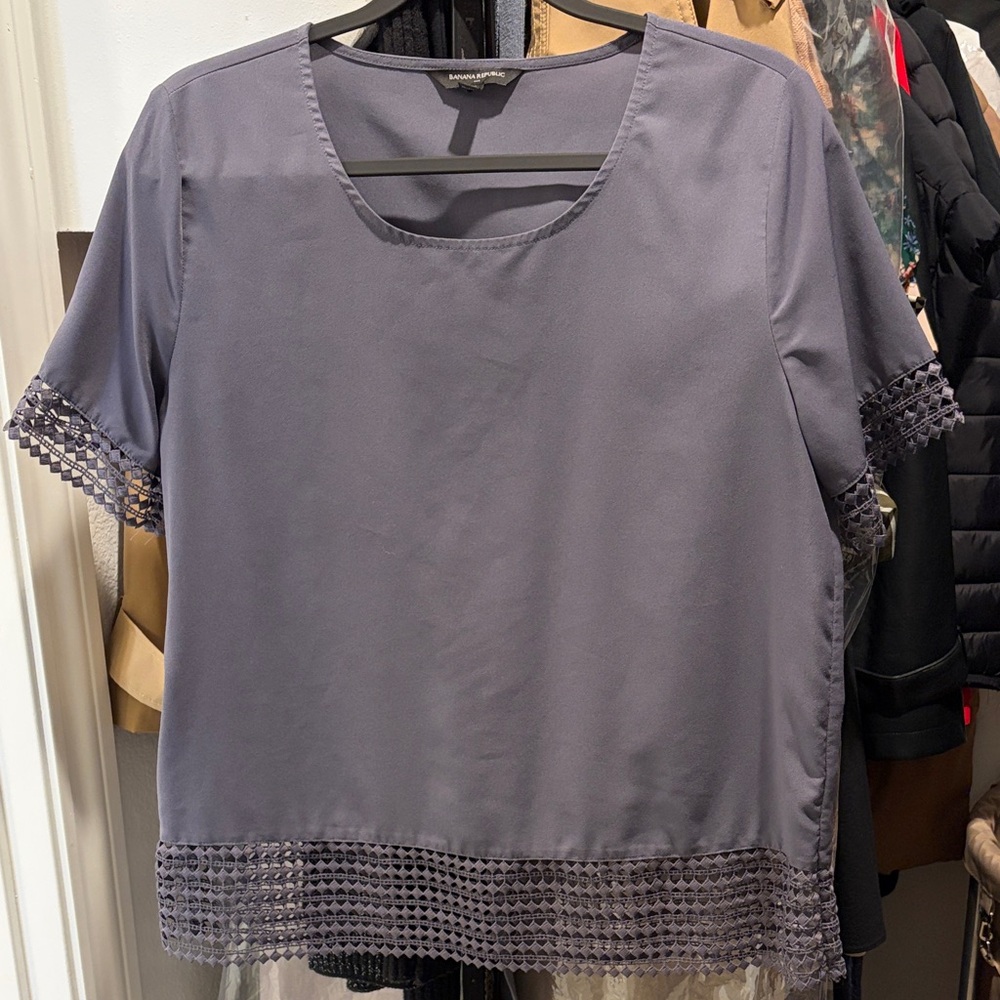 Banana Republic Gray Blouse with Textured Hem